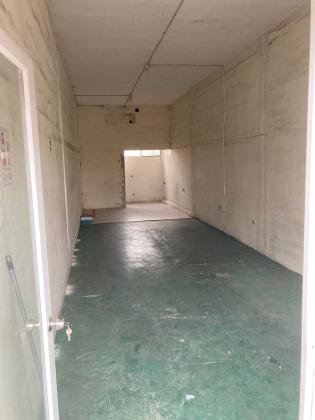ALQUILO LOCAL COMERCIAL EN CENTRO COMERCIAL MARINA DOR