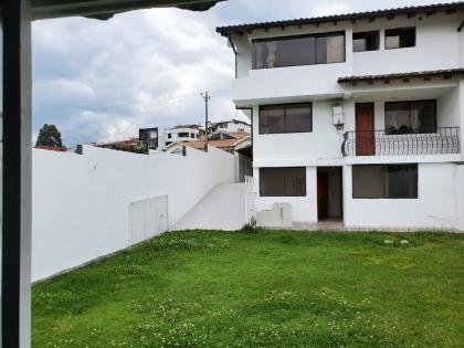Venta de casa en Urbanización La Colina