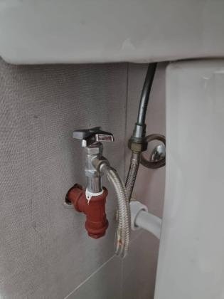 EL MUNDO DE LA PLOMERIA LE DAMOS LA SOLUCION A TODO EN TODO NORTE DE QUITO 24/7
