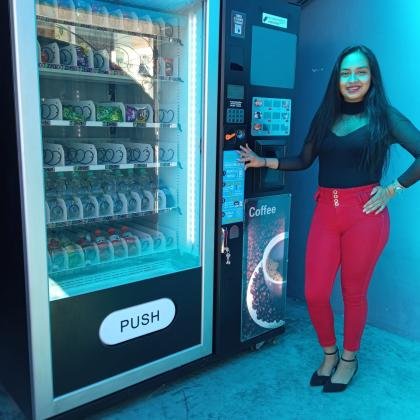 MAQUINA VENDING DE SNAKS Y CAFES MULTIPRODUCTO