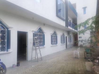 SE ARRIENDA DEPARTAMENTO EN LA MANA