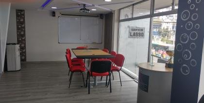 VENDO LOCAL COMERCIAL REMODELADO EN LA AVENIDA 6 DE DICIEMBRE QUITO-ECUADOR