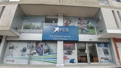 VENDO LOCAL COMERCIAL REMODELADO EN LA AVENIDA 6 DE DICIEMBRE QUITO-ECUADOR