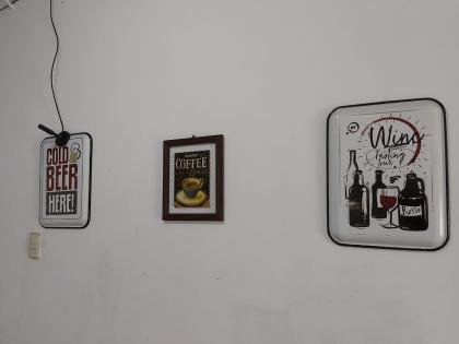 Se Remata combo de muebles, decoraciones e implementos para restaurante a 250$ (negociables)