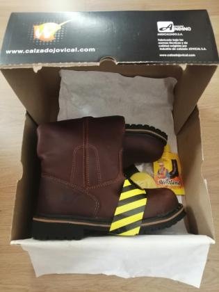 De oportunidad vendo botas Westland de soldador y botin industrial nuevas de paquete