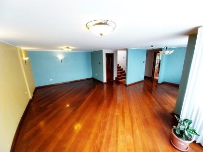 CALIDAD DE VIDA: SEGURIDAD. Departamento en urbanización privada y muy segura