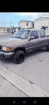 Camioneta Ford Ranger XLT en venta