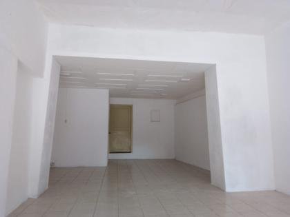 ARRIENDO LOCAL COMERCIAL EN EL CENTRO DEL TINGO