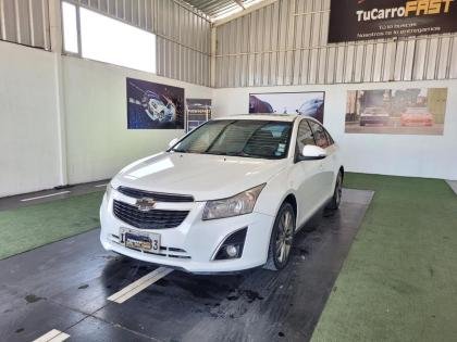 ¡Estilo y Rendimiento! Chevrolet Cruze 2014