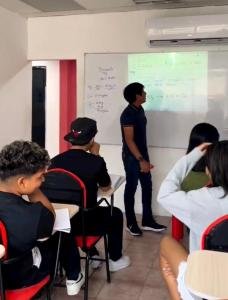 Clases de nivelación colegial e Ingreso a la universidad (ESPOL, UG, UNEMI, UCE)