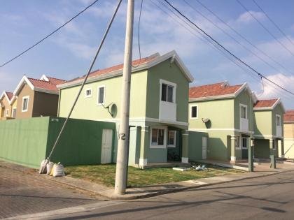 VENDO CASA EN URBANIZACION MARINA DOR PARK