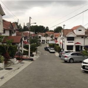 HABITACIONES ESTUDIANTES